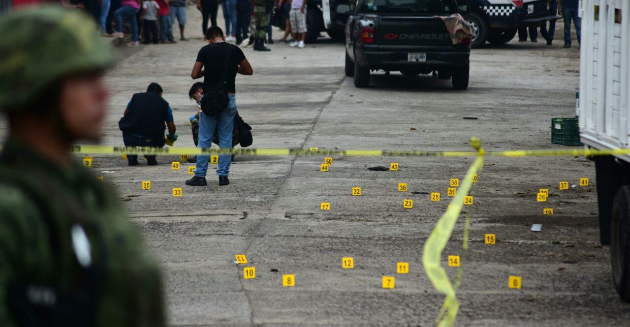 Ataque armado contra comerciantes deja 5 muertos y 5 heridos en ...