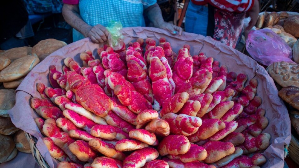 Panes Rojos Pan de muñeco, una tradición que no puede faltar en la ofrenda del Día ...