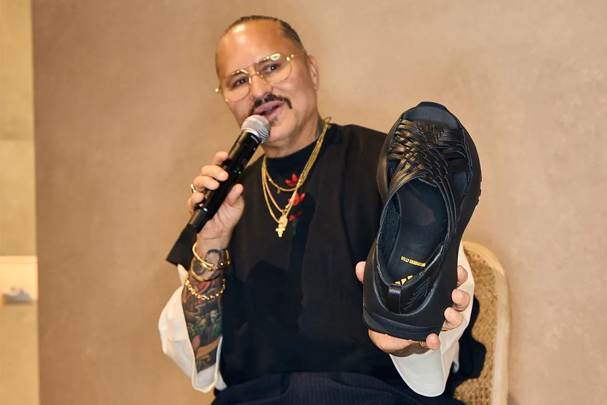 https://ap-cdn.sfo3.digitaloceanspaces.com/uploads/2025/08/WILLY-CHAVARRIA-disenador-de-los-zapatos-de-adidas-que-plagian-a-comunidad-de-oaxaca.jpg